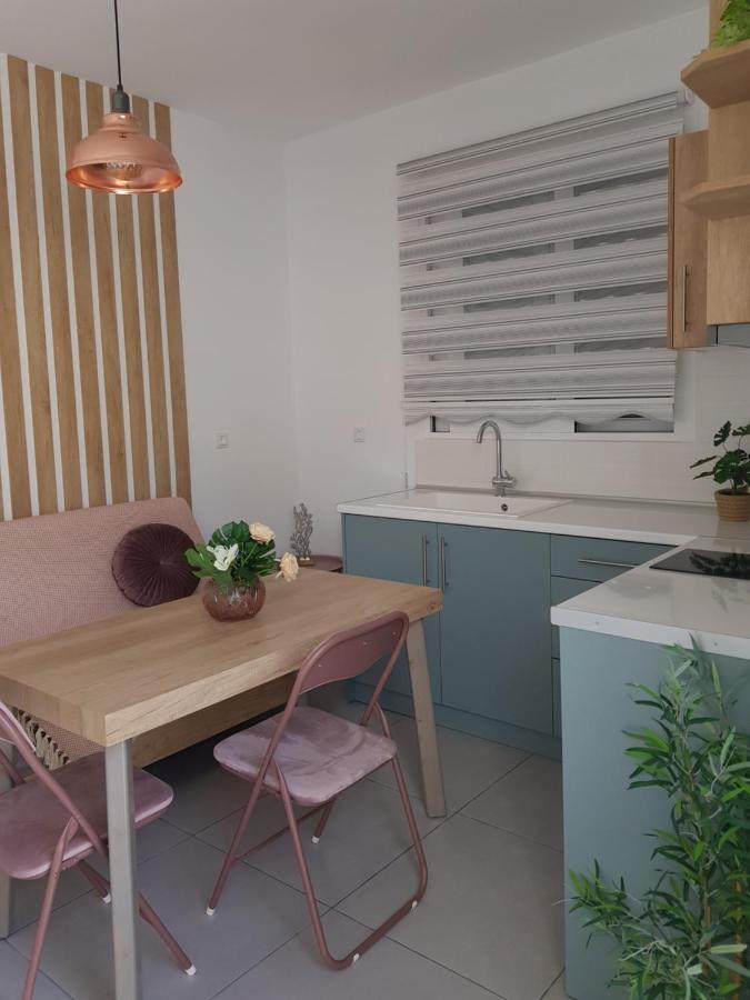 Galazia Thea Apartments Архангелос Экстерьер фото